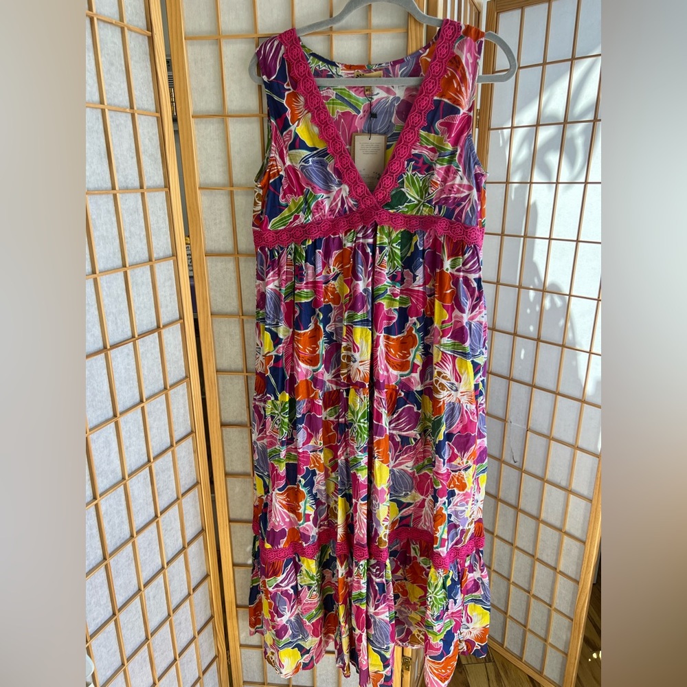 NWT Karakorum tiered floral Italy made maxi dress. Size M/L. Vestito hella dress
